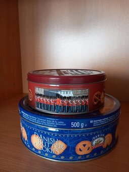 Staršie okrúhle plechové dózy po rodičoch - cena za 2ks - 3