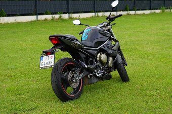 Yamaha XJ6n - 3