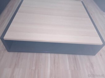 Konferenčný stolík - drevo/šedý - 3