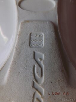 Predám - 3