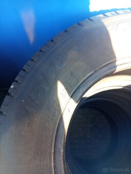 215/70R15C - 3