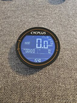 Tachometer na bicykel GPS - 3