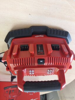 Multi nabíjačka Milwaukee M14, M18 - 3