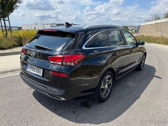 HYUNDAI I30 1.6 CRDi 2021 AUTOMAT naj.45tis.km ODPOCET DPH - 3