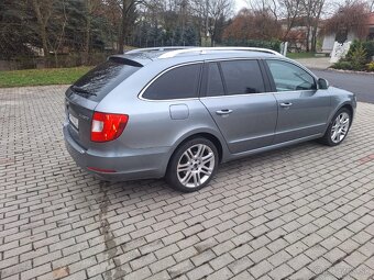 Predam Skoda Superb 2.0tdi 125kw Dsg - 3