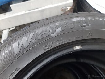 235/55R17 - 3