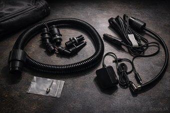 Vzduchový kompresor s LED svetlom - 3