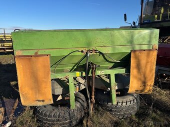 Predám rozmetadlo Amazone - 3