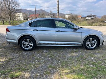 Volkswagen Passat 1.5 TSI Elegance DSG R-line - 3