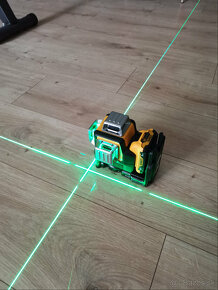 Dewalt laser - 3