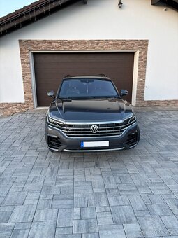 Volkswagen Touareg 3.0 V6 TDI SCR 286k R-Line 4Motion Tiptro - 3