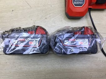Nová sada Milwaukee M18NRG-502X(2x baterie, nabíječka,kufr) - 3