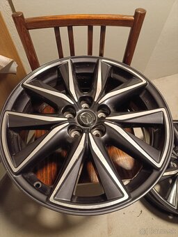 5x114,3 r19 - 3