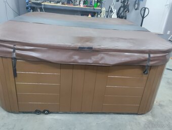 Vírivka , Jacuzzi - 3