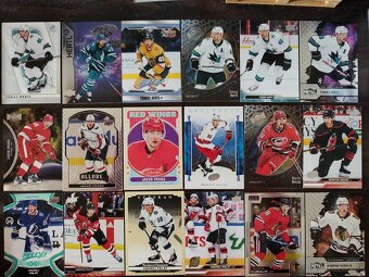 Predám hokejové kartičky Slovákov a Čechov - 3