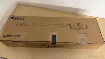 Dyson V10 Absolute - 3