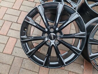 FORD, VOLVO 5X108 - 3