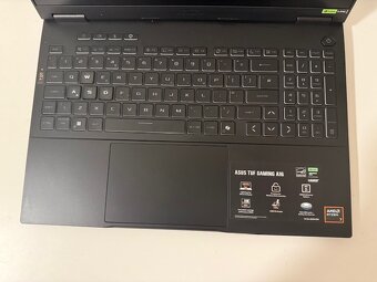 ASUS TUF Gaming A16    ---    RTX5060 - 3