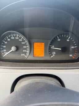 Mercedes Vito - 3
