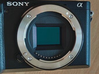 Predám Sony a6400 s príslušenstvom - 3