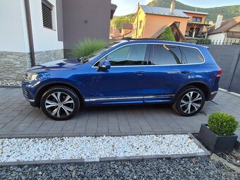 Touareg II Facelift R-line 3.0 TDI - 3