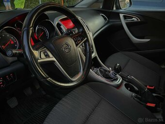 Opel Astra J 1.4 74kw 2010 - 3