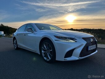 Lexus LS500h SUPERIOR - 3