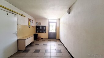 1 iz. byt Trieda SNP, pôvodný stav. - 3