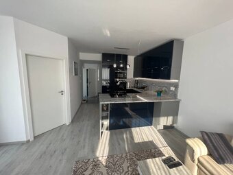 2,5 izbový byt, s garážovým státim a veľkou pivnicou City Pa - 3