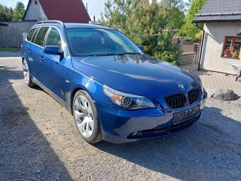 BMW 525d touring manuál - 3