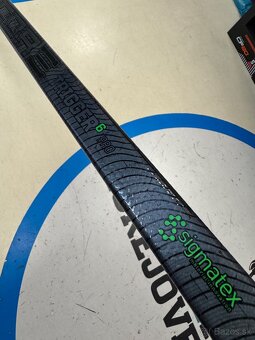 UPLNE NOVA PROFI HOKEJKA CCM RIBCOR TRIGGER 6PRO Thorell - 3