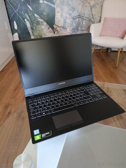 Herný notebook Lenovo Legion - 3