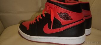 Predám túto krásnu pánsky originálnu obuv Nike Air Jordan 1 - 3