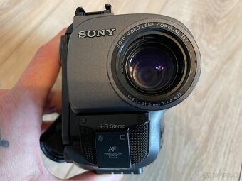 Hi8 kamera Sony CCD-TR810E - 3