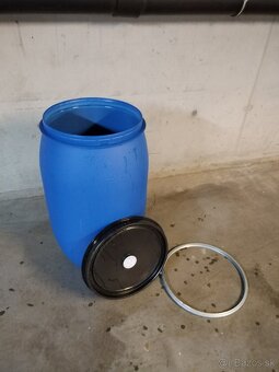 Predám plastový nový sud objem 220 litrov - 3