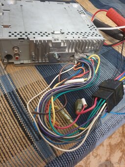 ALPINE CDE-100EUB 4x50w - 3