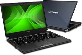 Toshiba R930, 8GB ram, baterka, webcamera, Windows 10 - 3
