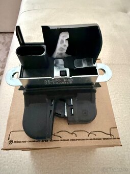 Uplne nový zámok na VW Touran - 3