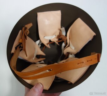 ČS helma vzor 32 - 3