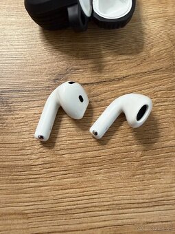 Apple Airpods 4 ANC - 3