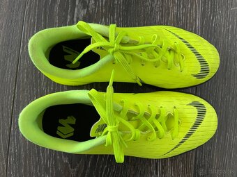 Nike 32 - 3