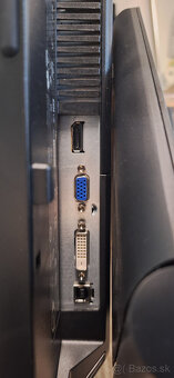 Predám LCD monitor - Hewlett Packard, EliteDisplay E231 - 3