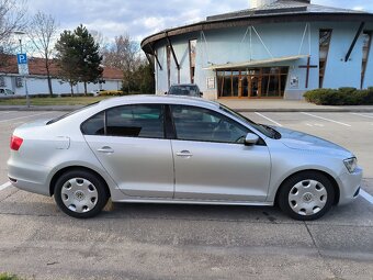 Volkswagen Jetta sedan 1.6 TDI, Diesel - 3