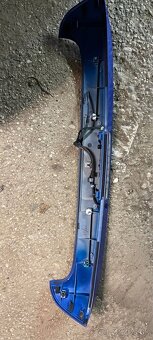 Zadné krídlo (spoiler) na Subaru impreza hatchback - 3