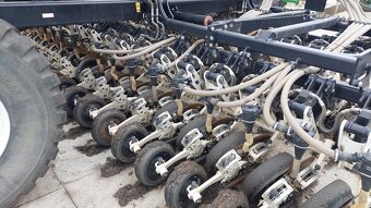 Sejací stroj NO-TILL AGRISEM BOSS 6 m NO-TILL - 3