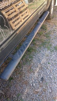 Našlapy na nissan navara d40 - 3