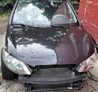 SEAT IBIZA 6j 1.6 2010 predám MOTOR BTS, DVERE, KAPOTA - 3