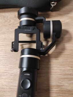G5 - 3