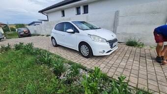 Peugeot 208 1,6hdi stk ek do 11/2026 - 3