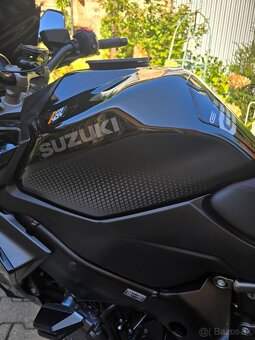 Suzuki gsx s 1000 gt - 3